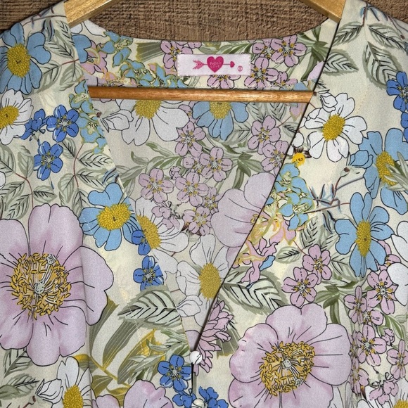 BUDDY LOVE Lilac/Blue Floral Cheyanne Bell Sleeve Bodysuit size Small - Picture 6 of 9